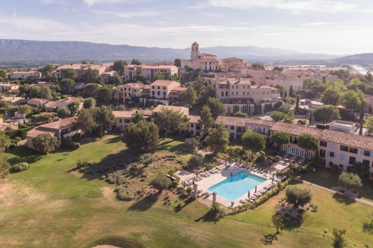 Aparthotel Pierre & Vacances Hotel Du Golf De Pont Royal En Provence  Mallemort, France - book now, 2024 prices