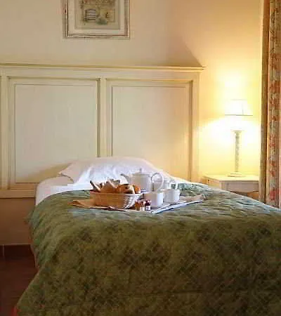 Apart-hotel Pierre & Du Golf De Pont Royal En Provence 3*